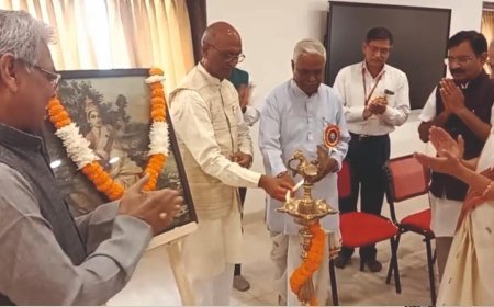 महाराष्ट्र राज्य हिंदी साहित्य अकादमी की राष्ट्रीय संगोष्ठी संपन्न 