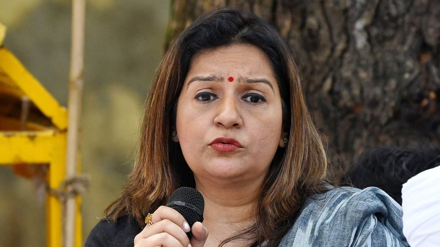 Mahua Moitra News: महुआ मोइत्रा की सदस्यता रद्द होने पर बोलीं प्रियंका चतुर्वेदी