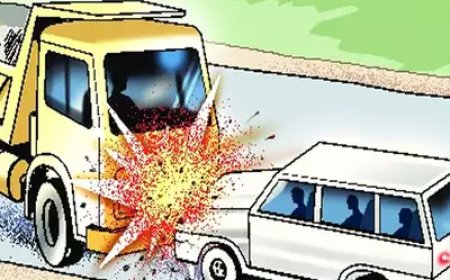 बीड में ट्रक ने पिकअप वाहन को मारी टक्कर, 4 लोगों की मौत!