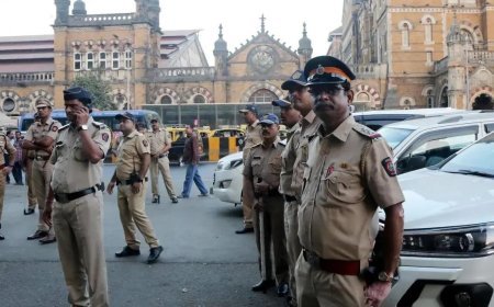 2024 की तैयारियों में जुटी मुंबई की पुलिस, लाइसेंस हथियारों की बना रही लिस्ट