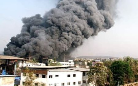 Dombivli Boiler Blast: केमिकल फैक्ट्री में जोरदार से धमाका, एक किलोमीटर तक की सुनी गई आवाज; 6 लोग हुए घायल !