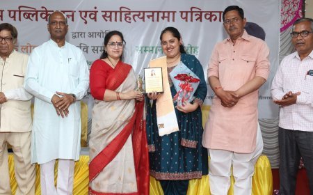 नीलम पब्लिकेशन और साहित्यनामा की ओर से शिक्षक रत्न सम्मान प्राप्त करने वाली महान विभूतियाँ